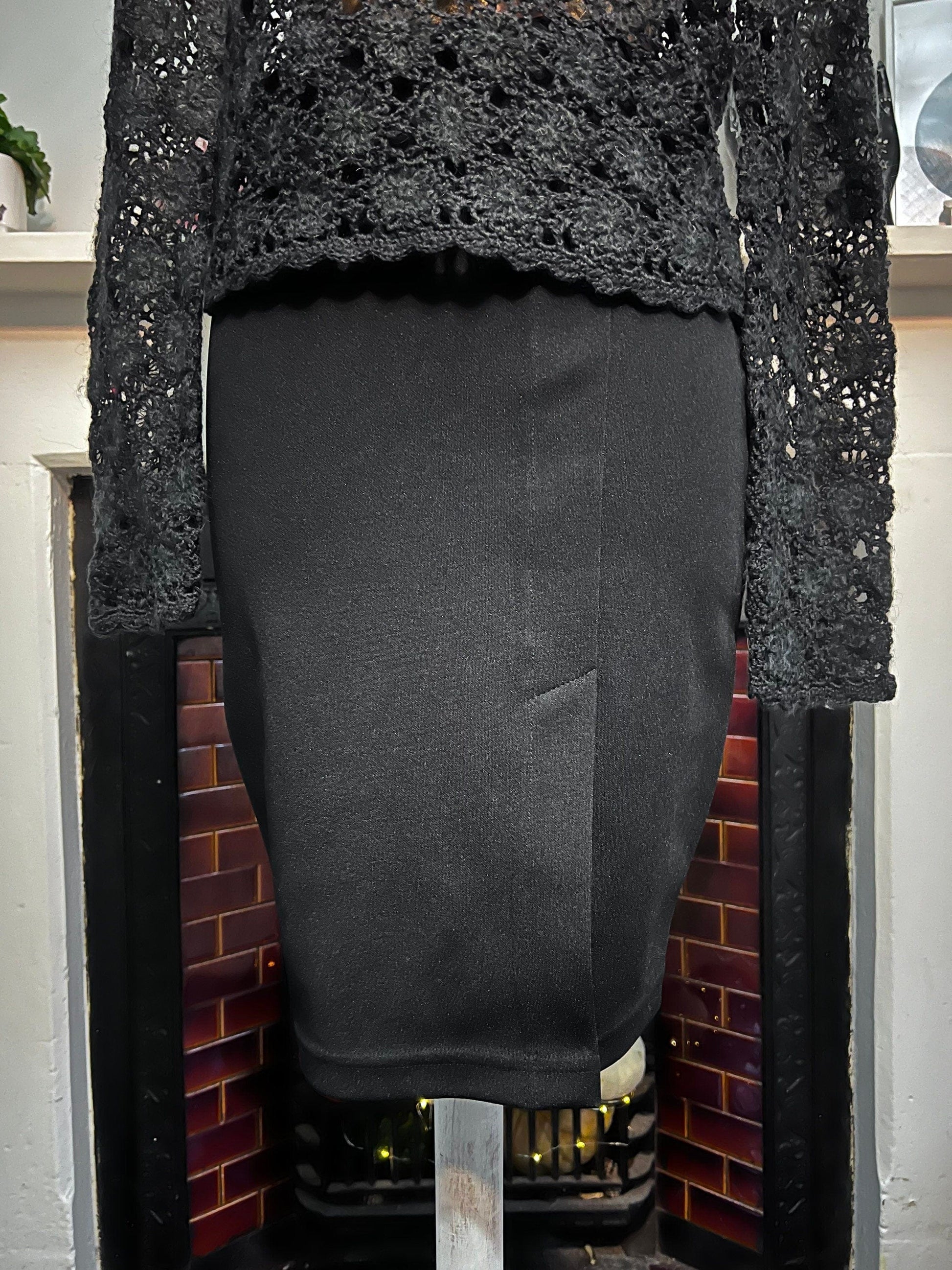 Vintage 1990s Black stretch Pencil Skirt Knee Length UK Size 10 - 90s Fashion Morgan De Toit Stretch Mini Skirt Black