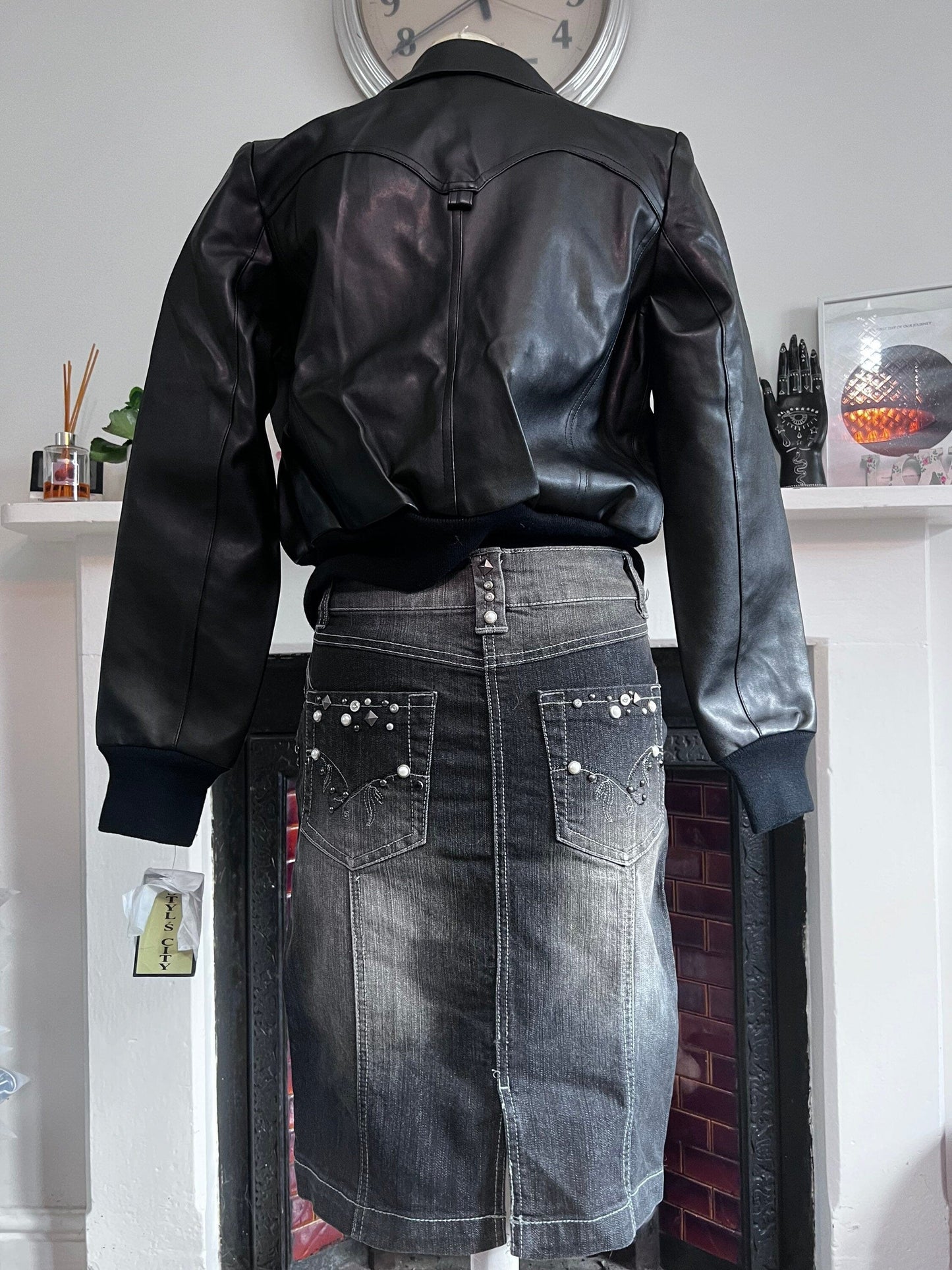 Vintage Black Denim Western Style Studded Skirt - dark stretch Skirt - Straight Denim Skirt 80s Black Stretch Skirt - UK10 - Unworn