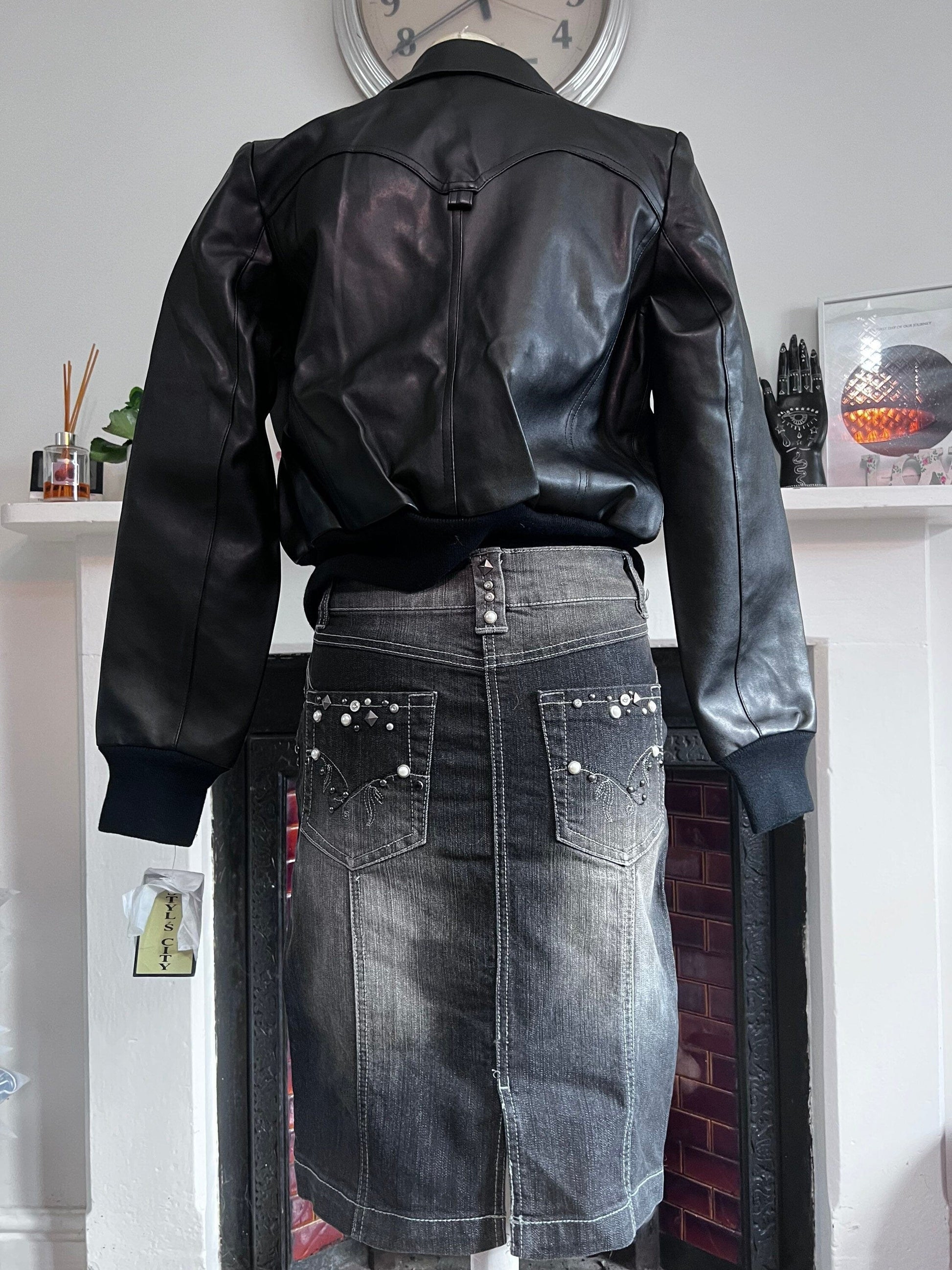 Vintage Black Denim Western Style Studded Skirt - dark stretch Skirt - Straight Denim Skirt 80s Black Stretch Skirt - UK10 - Unworn