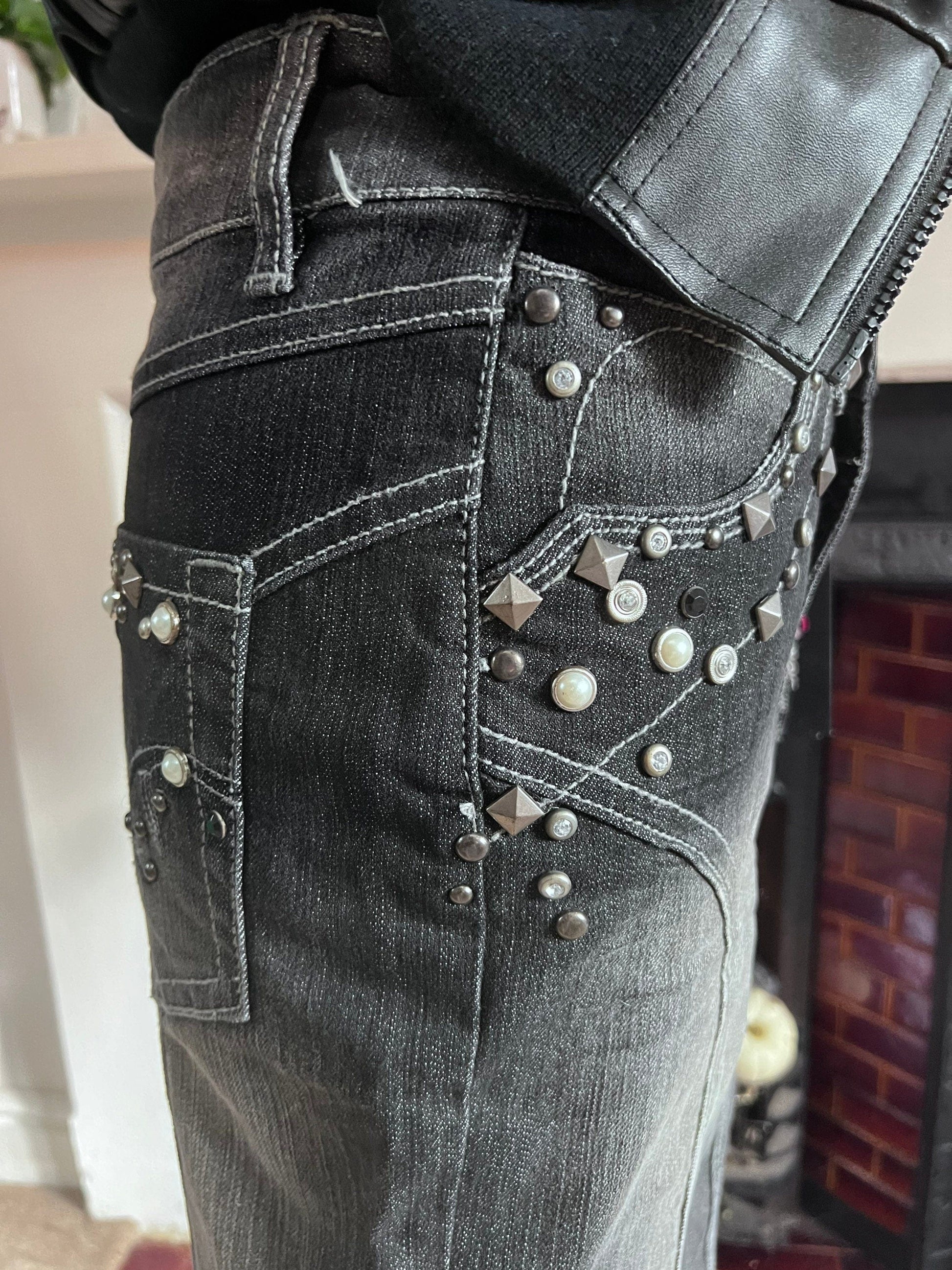 Vintage Black Denim Western Style Studded Skirt - dark stretch Skirt - Straight Denim Skirt 80s Black Stretch Skirt - UK10 - Unworn