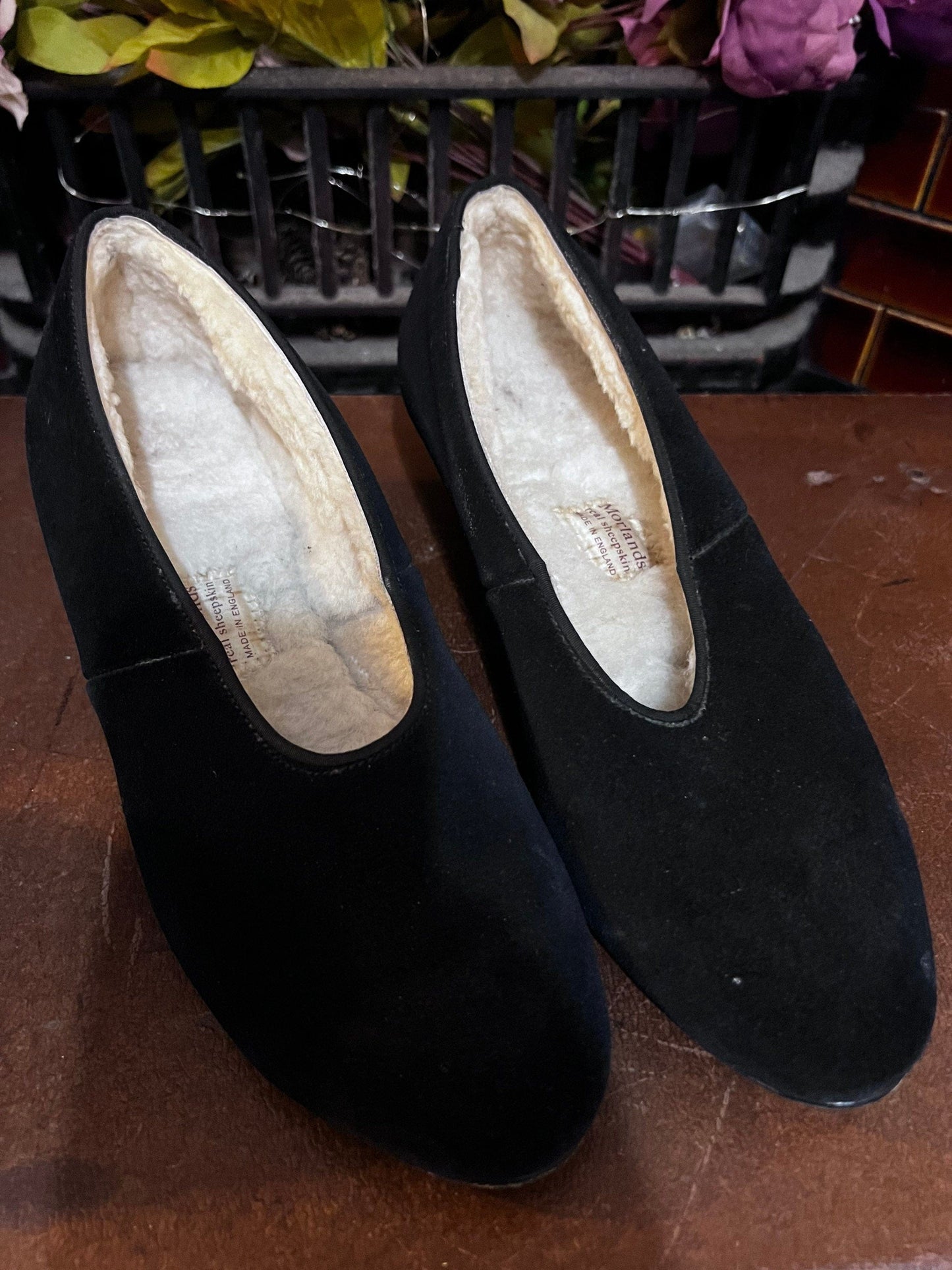 1940’s Vintage Slipper Shoes Black Suede Moreland Sheepskin Black Suede Slippers UK 5 - Vintage slipper - Vintage Shoes, 1940s Vintage Foot