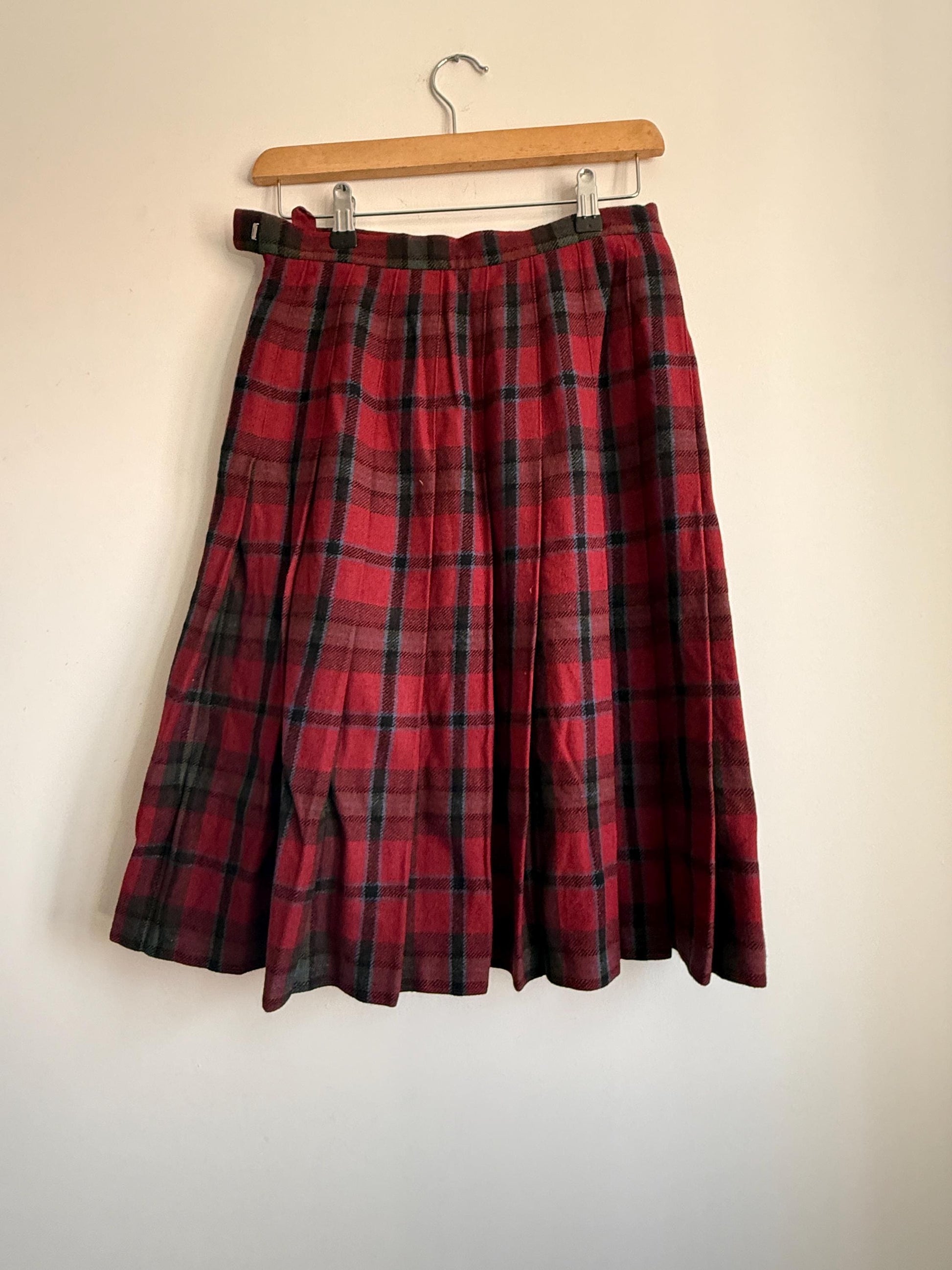 Vintage St Michael Pure New Wool Tartan Pleated Skirt | Made in UK | Size 8-10