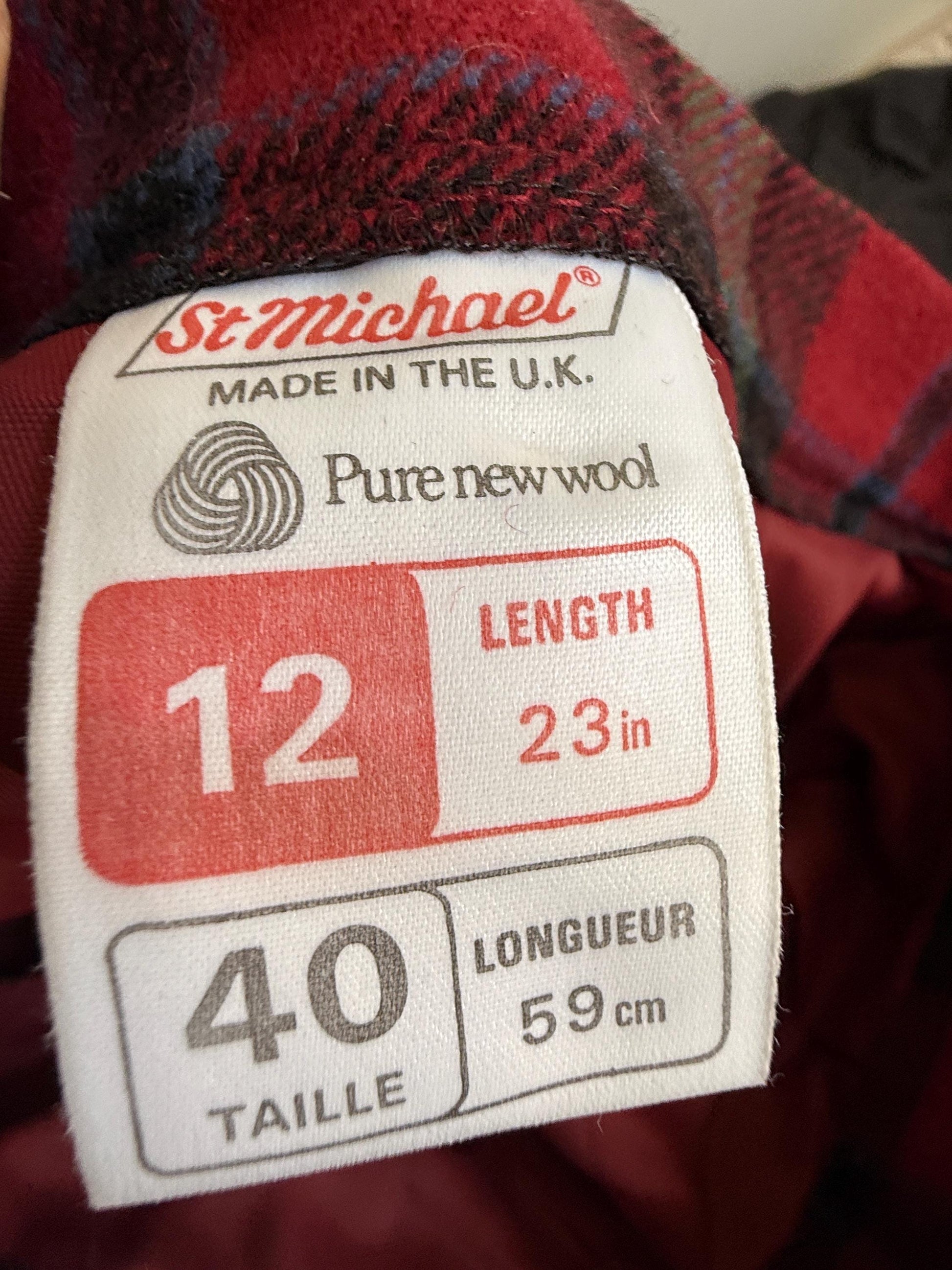 Vintage St Michael Pure New Wool Tartan Pleated Skirt | Made in UK | Size 8-10