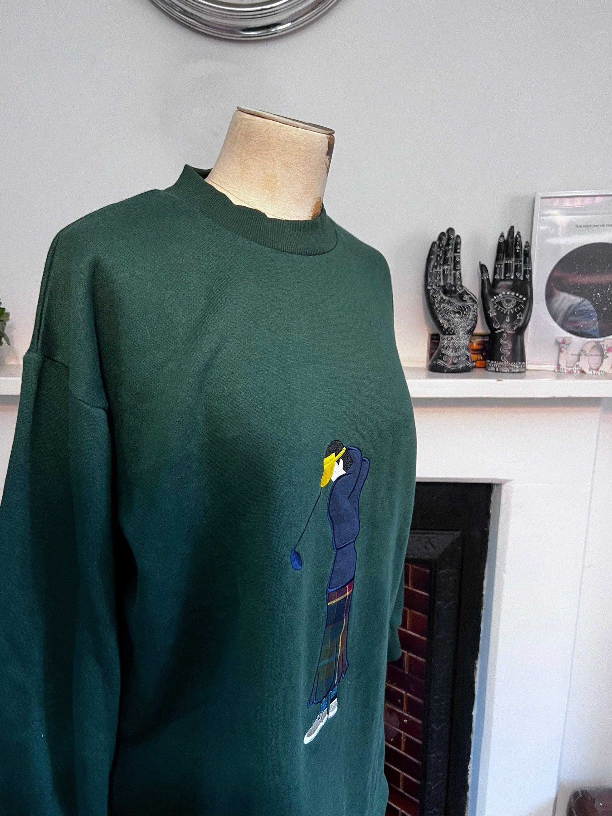 Vintage Oversized Gold Sweatshirt Deep Green Golf Sweater Lady Laird UK12-UK18