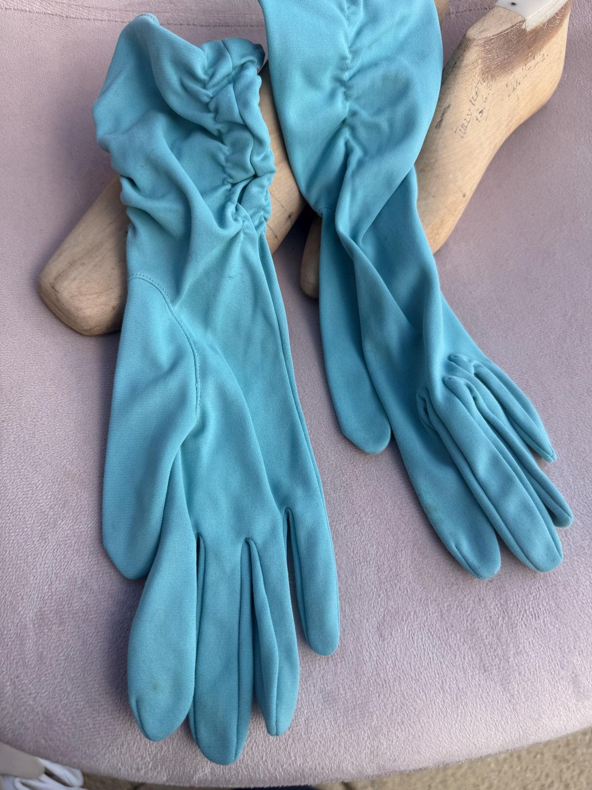 Vintage Turquoise Ruched Fabric Gloves with Long Cuffs – Aqua Evening Occasion Accessories