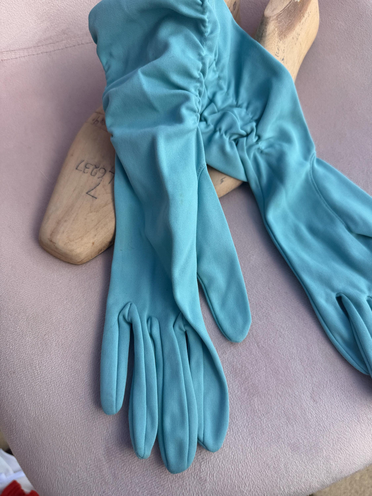 Vintage Turquoise Ruched Fabric Gloves with Long Cuffs – Aqua Evening Occasion Accessories