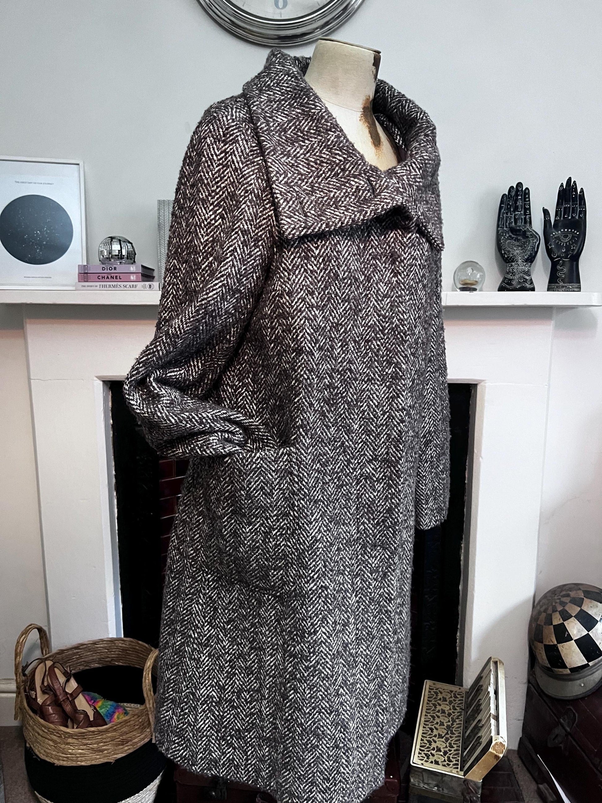 vintage tweed funnel neck coat two
style tweed hidden button coat brown tweed patch pockets