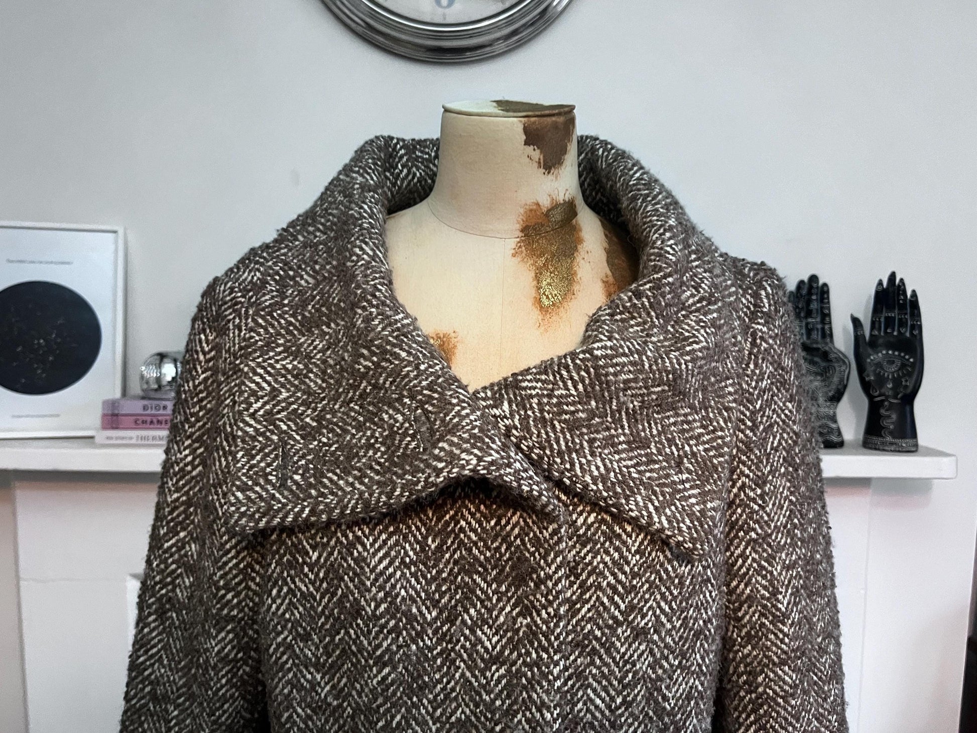 vintage tweed funnel neck coat two
style tweed hidden button coat brown tweed patch pockets