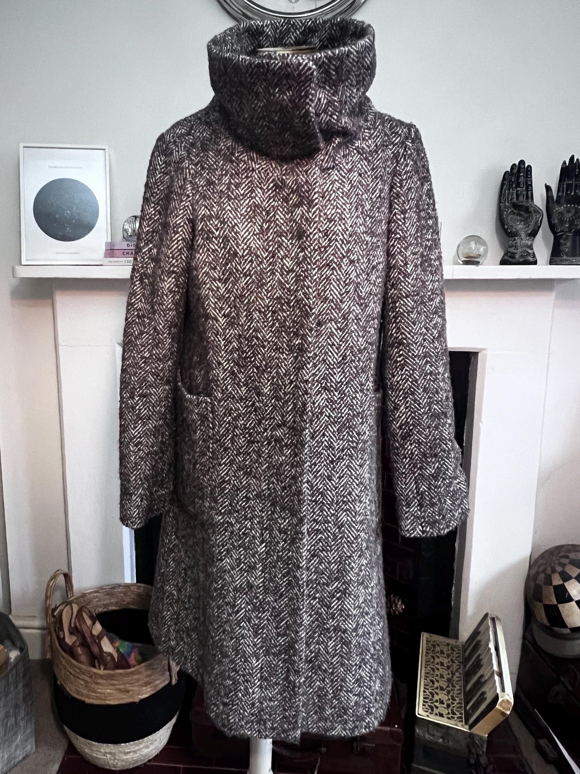 vintage tweed funnel neck coat two
style tweed hidden button coat brown tweed patch pockets