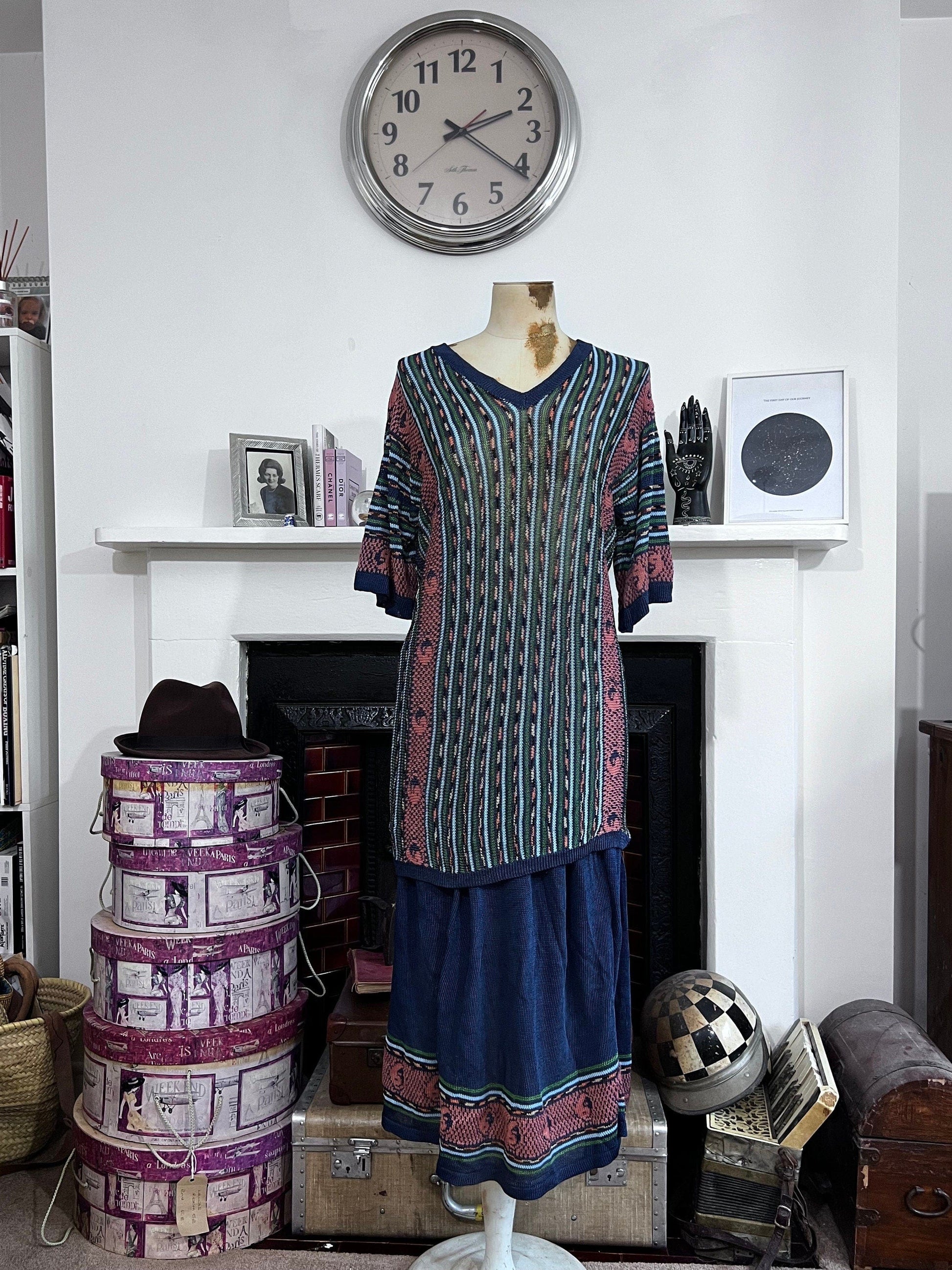 Two Piece Jumper and skirt set Blue Ying Yang Knitted skirt suit, jumper dress, knitted skirt, blue pink green two piece set, navy blue jump