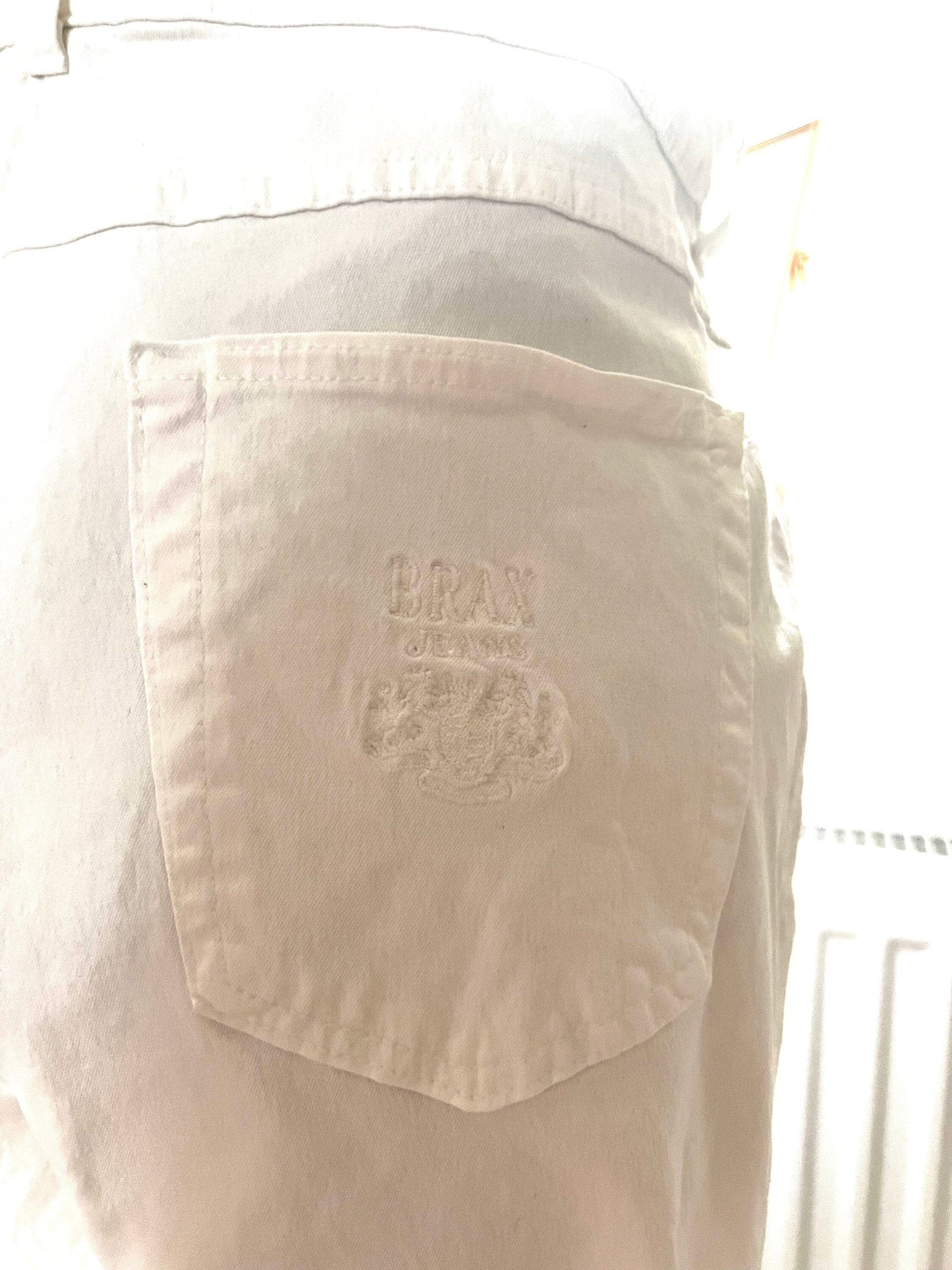 Vintage White Jeans - Brax Magic Stretch White Jeans W36” L29” UK 16
