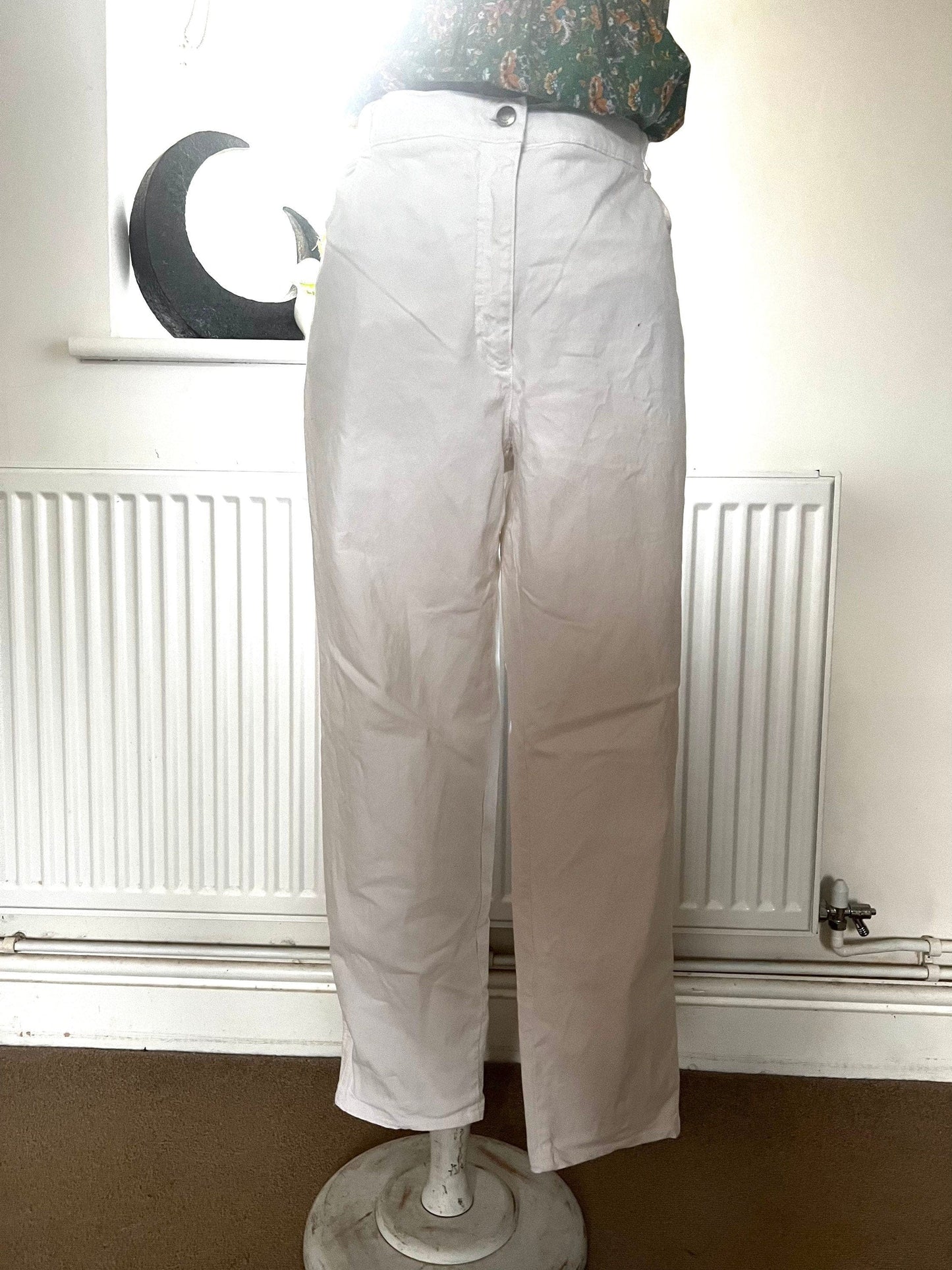 Vintage White Jeans - Brax Magic Stretch White Jeans W36” L29” UK 16