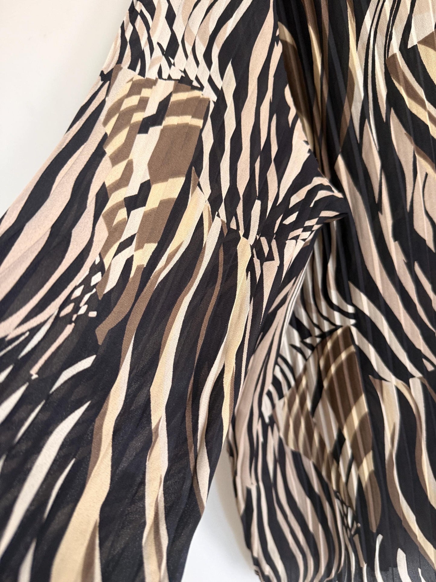 Vintage Zebra Print Pleated Blouse | Abstract Animal Print Y2K Top