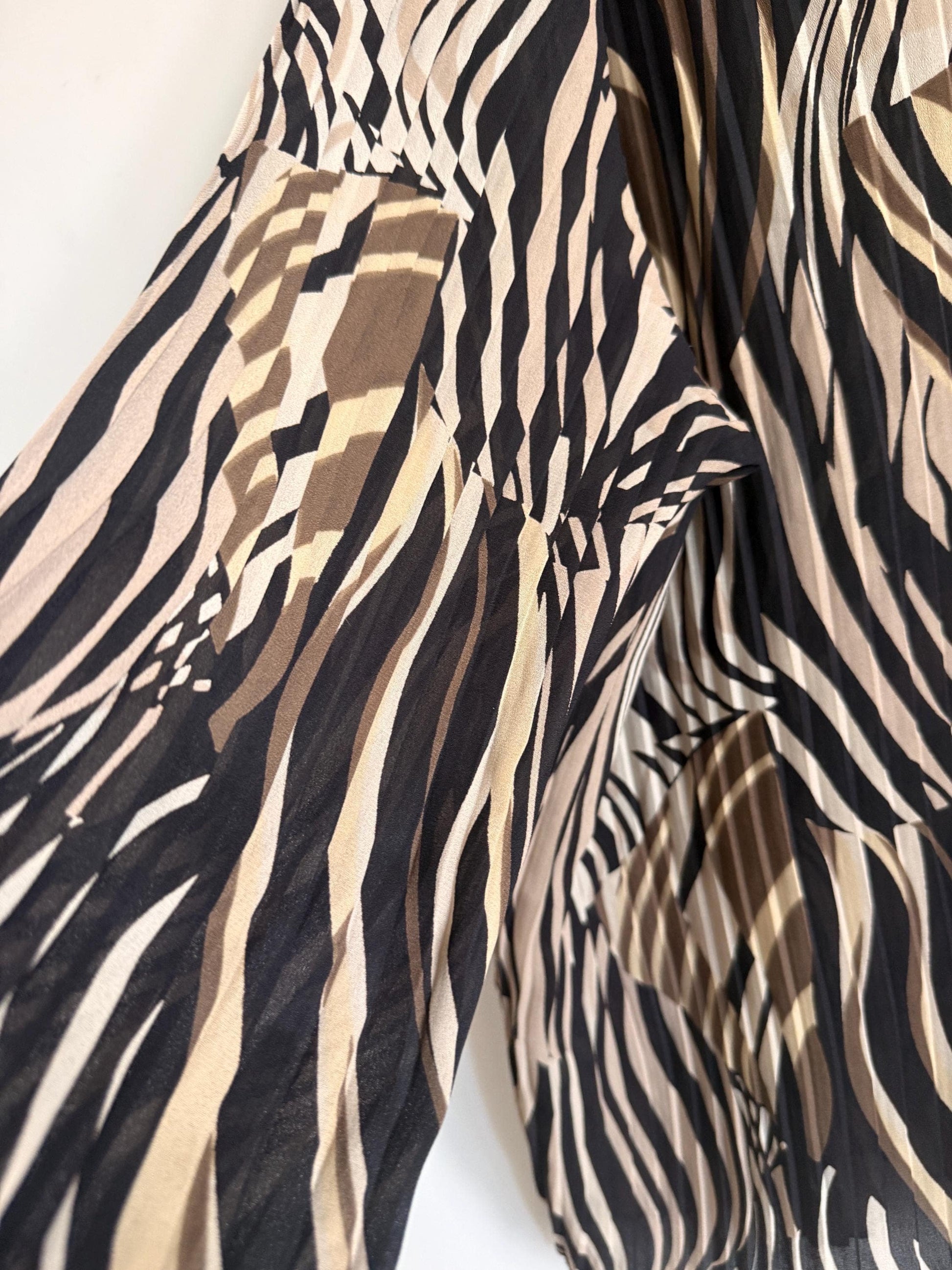 Vintage Zebra Print Pleated Blouse | Abstract Animal Print Y2K Top