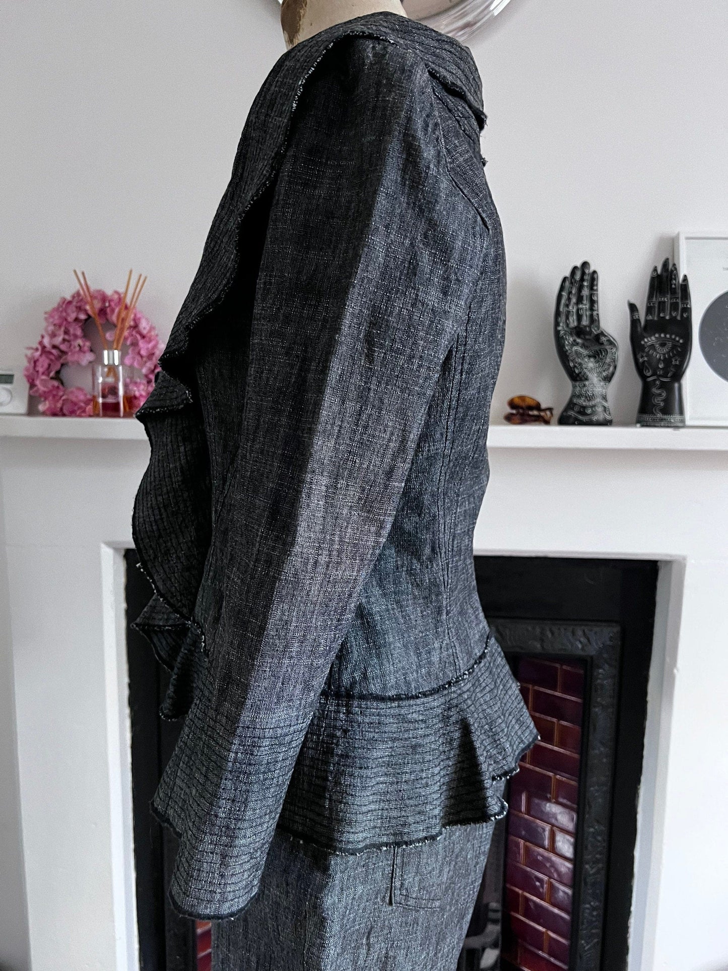 Vintage Suit Ladies Trouser Suit - Grey Waterfall Isabel de Pedro Mr Cat - Stunning two piece Suit UK12 Immaculate