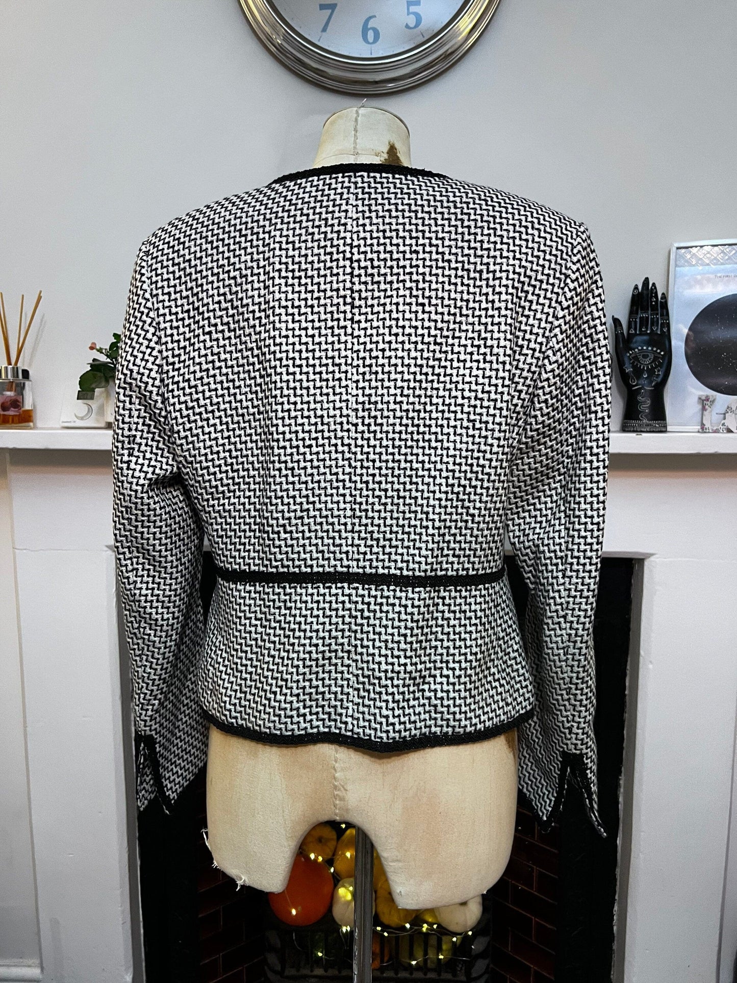 Vintage Houndstooth Blazer- Black White Hidden Closure Vented Sleeves Vintage UK12 - M&S