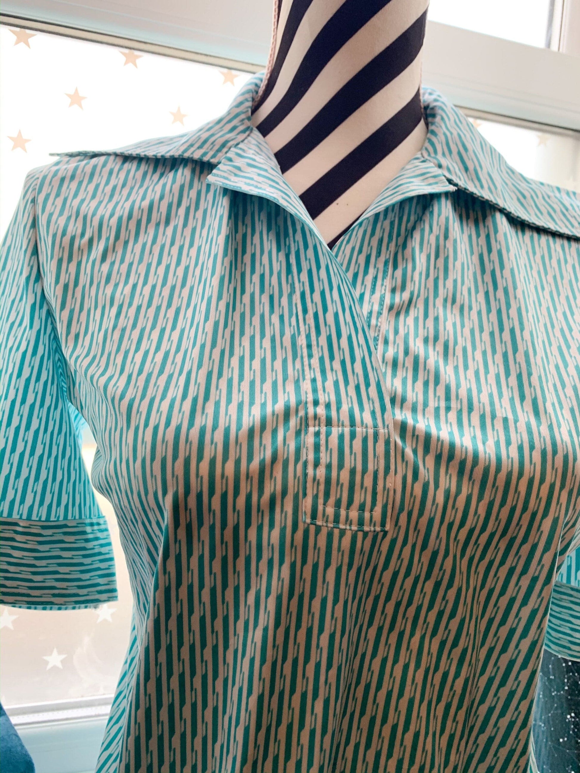 70s vintage Blouse Shirt 70s Vintage Japanese turquoise blue stripe short sleeve pattern blouse western shirt dagger collars