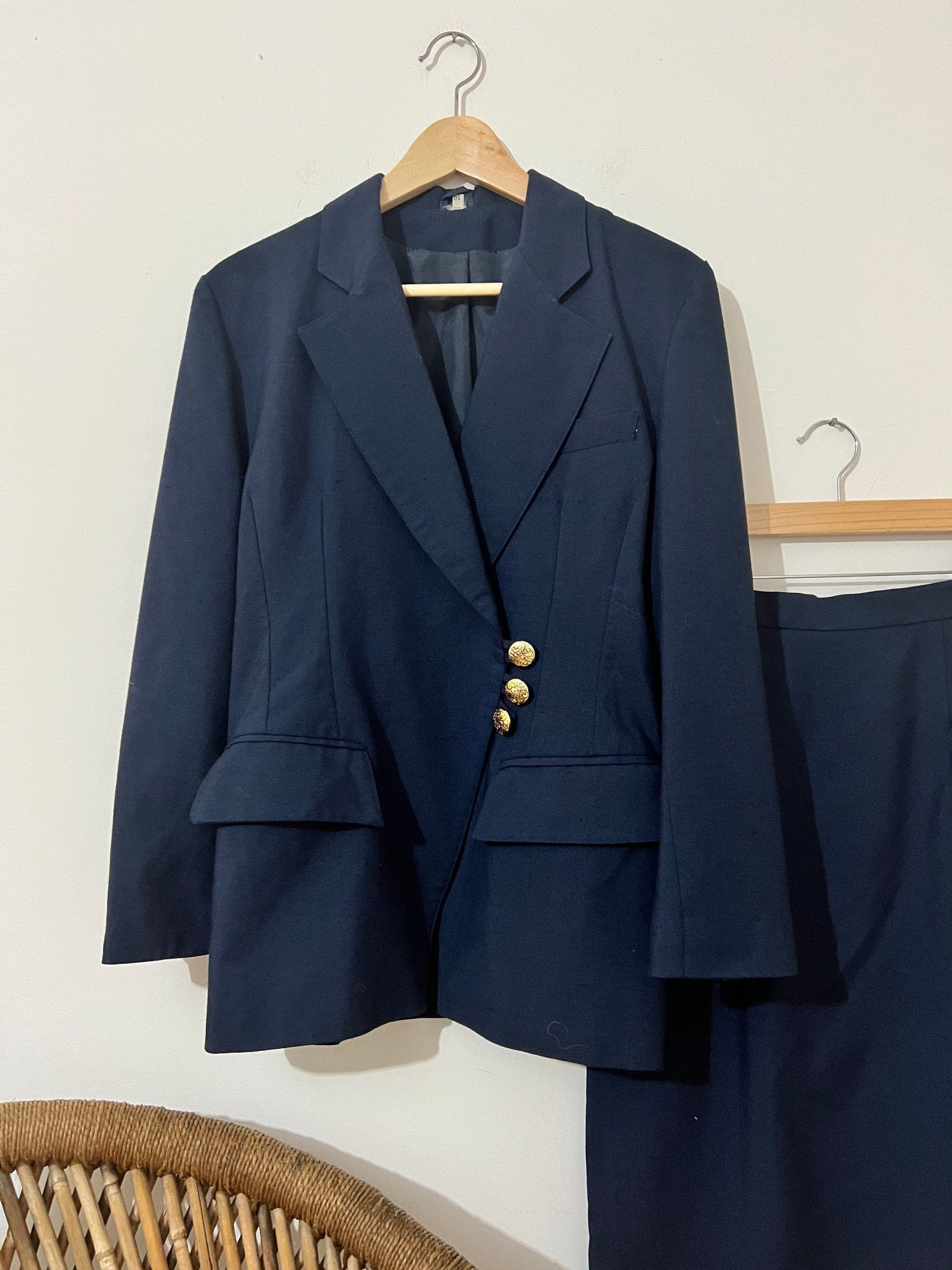 Navy Blue Linen Mix 80s Skirt Suit - Skirt and blazer Size 8-10