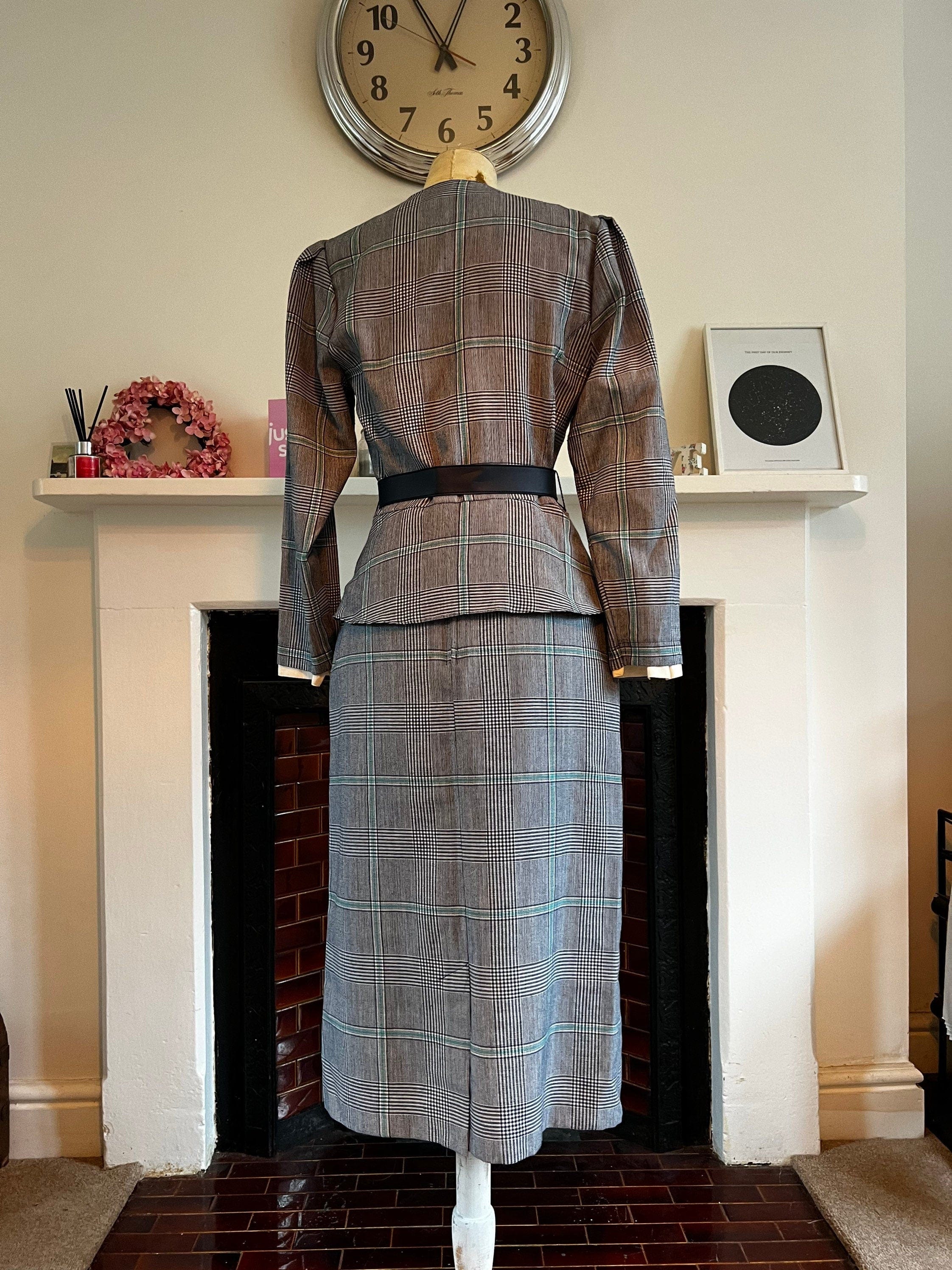 80s pencil skirt discount suit