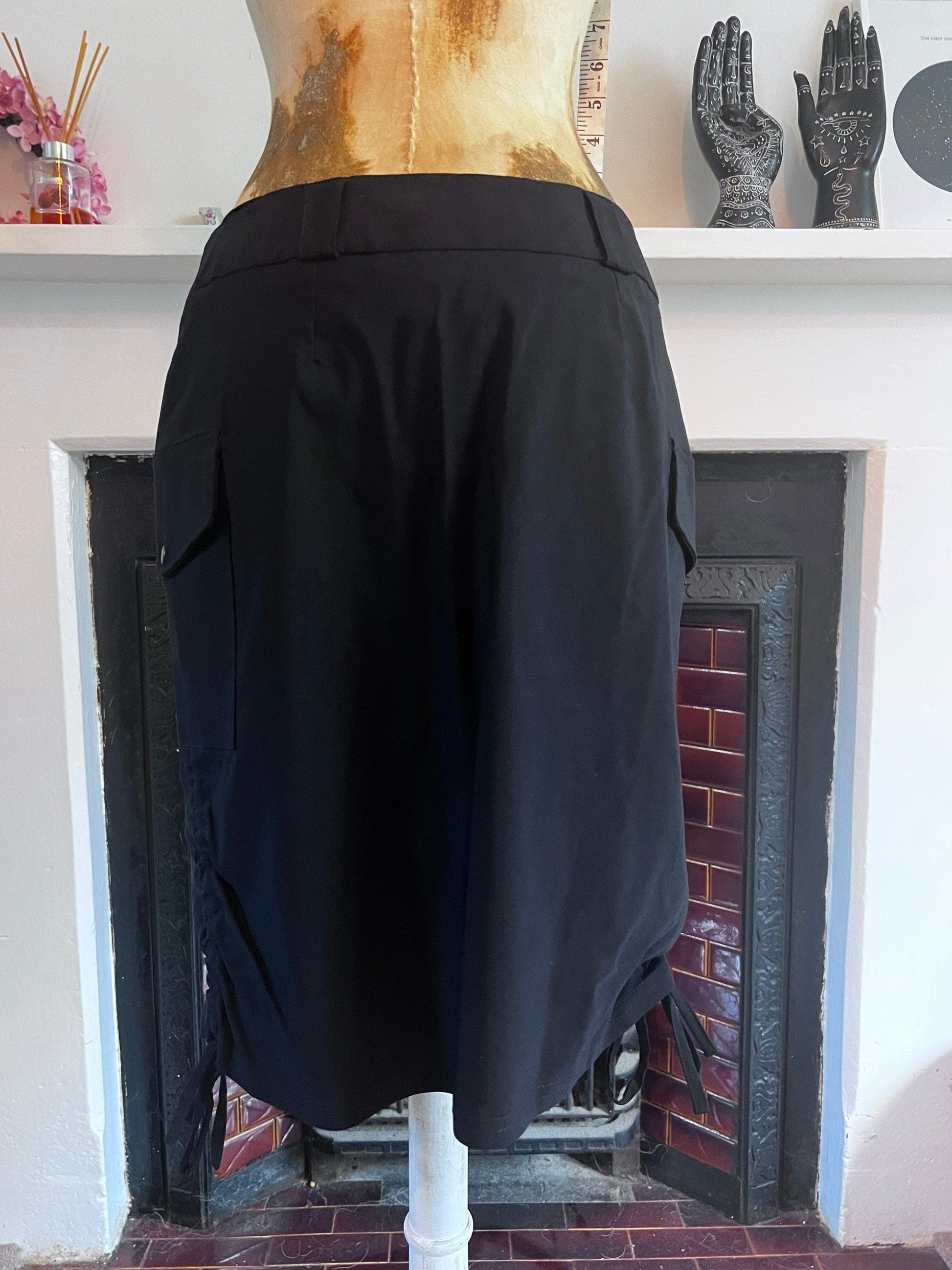 Vintage Black Cargo Skirt - Side Pocket Skirt - Drawstring Skirt 90s Black Stretch Skirt