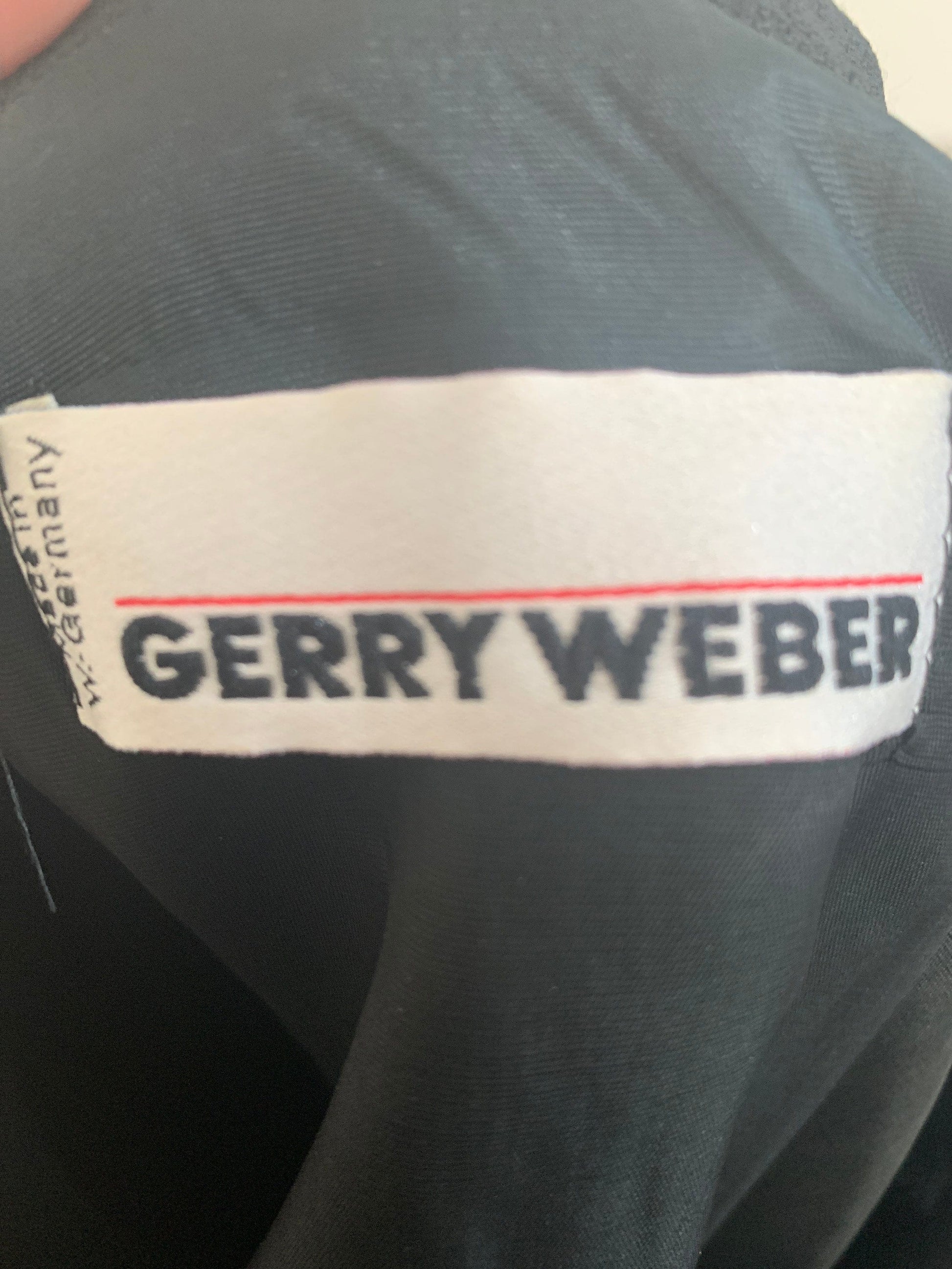 Vintage Black Pencil Skirt - A Line Pleated - UK8 - Gerry Weber - With Belt