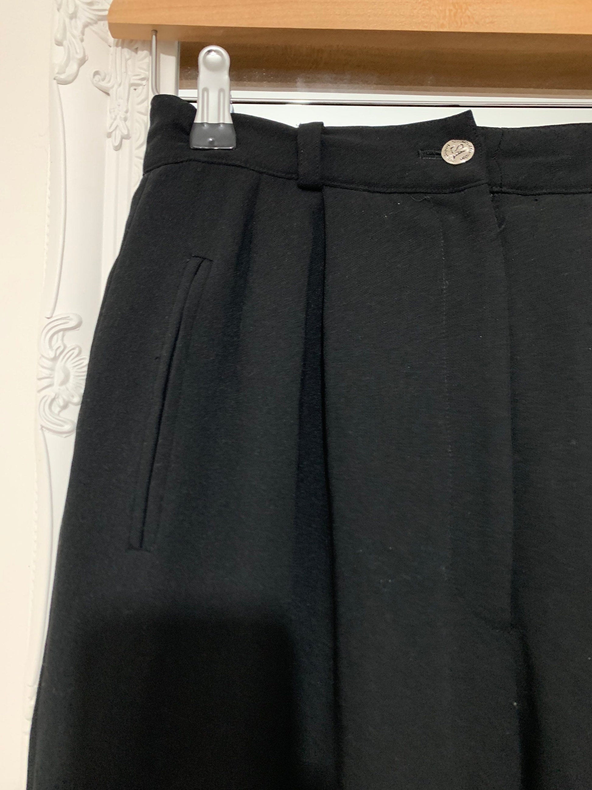 Vintage black trousers High waisted ladies pleated trousers black - with belt loops 80s baggy trousers mom trousers black trouser