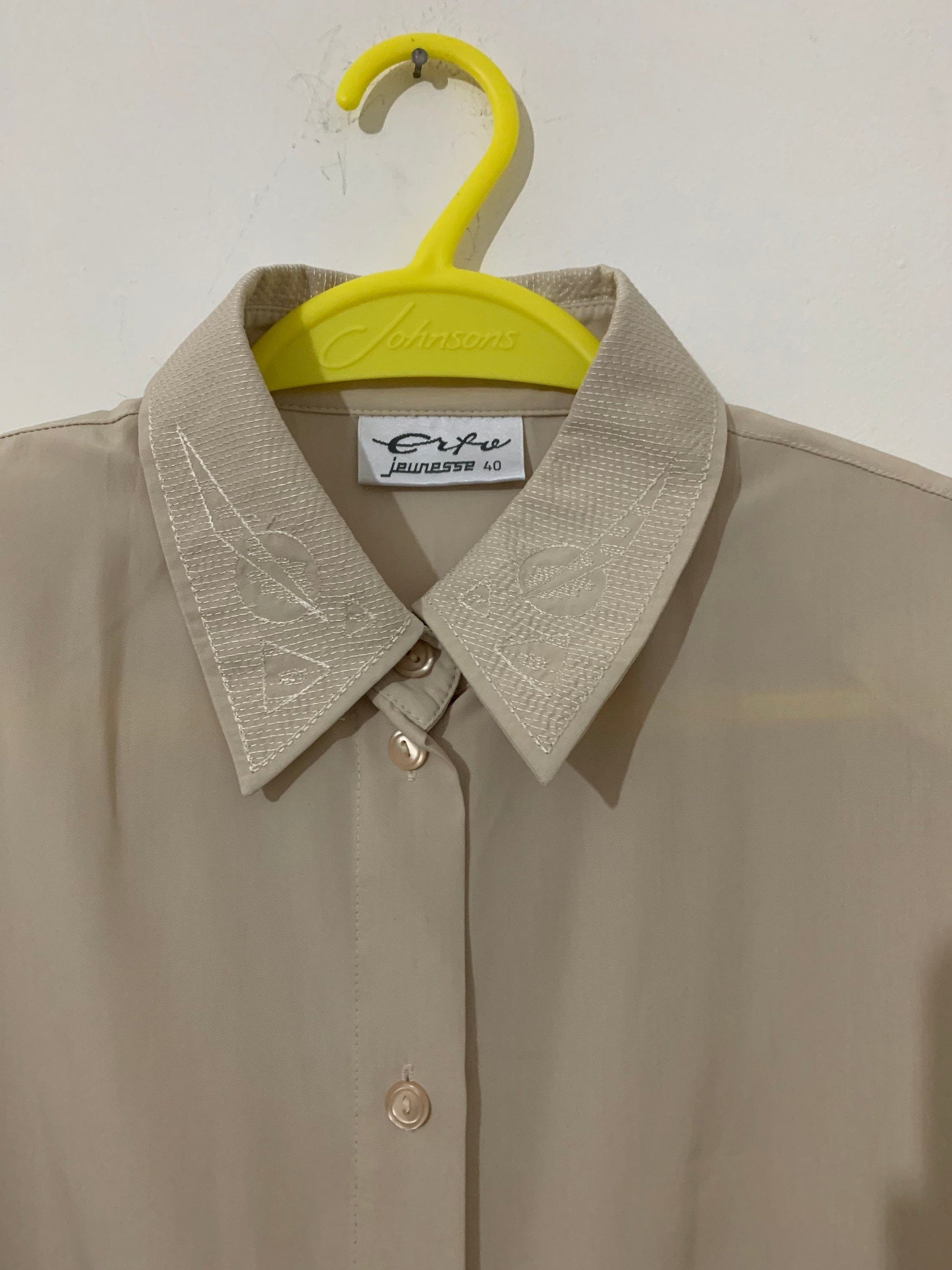 Vintage Blouse - beige long sleeve  - Voluminous Sleeve shirt 12-14