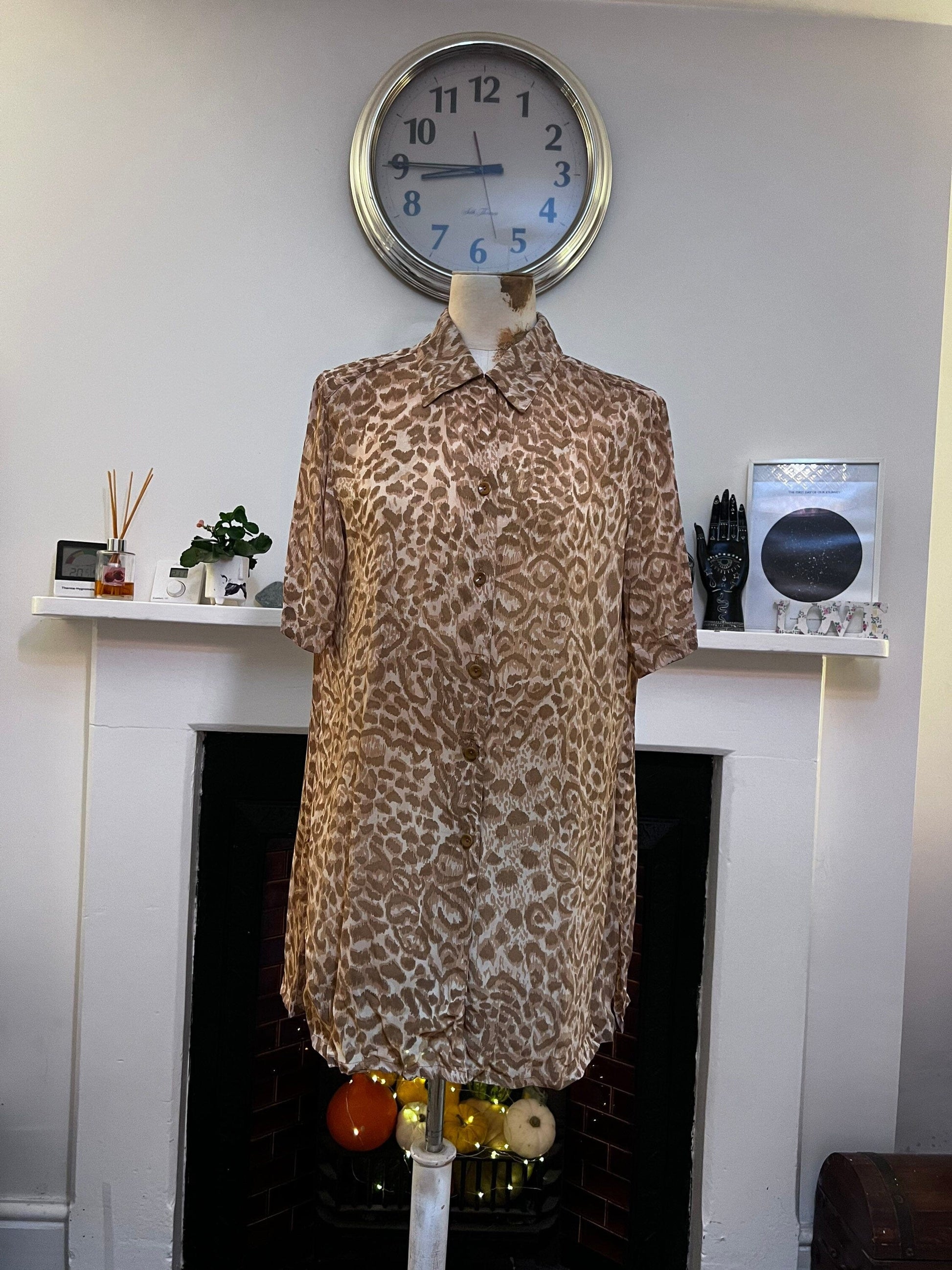 Vintage Blouse Sheer & Shorts  Animal Print Suit longline oversize  - Brown leopard Shirt Blouse EU36