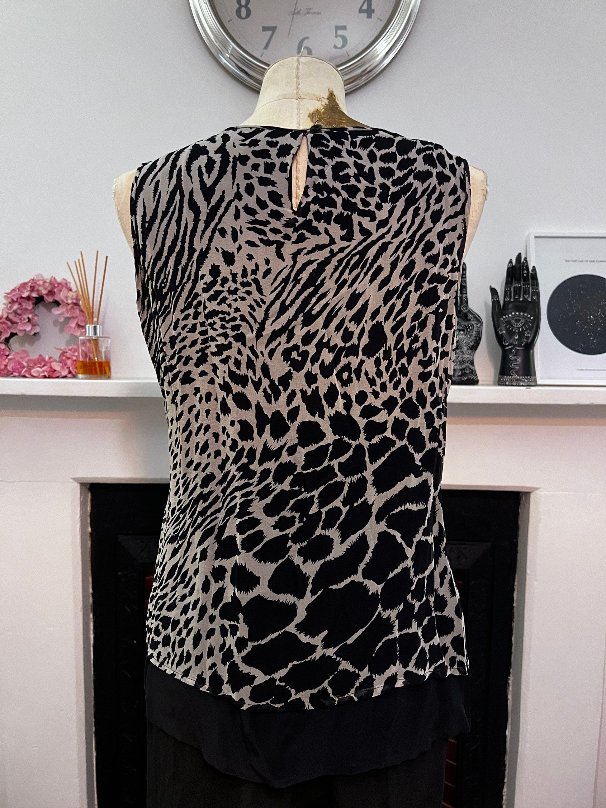 Vintage Grey Silk Animal Print Vest Top - Grey Black Silk Sleeveless Vest Top 100% Silk Size Small