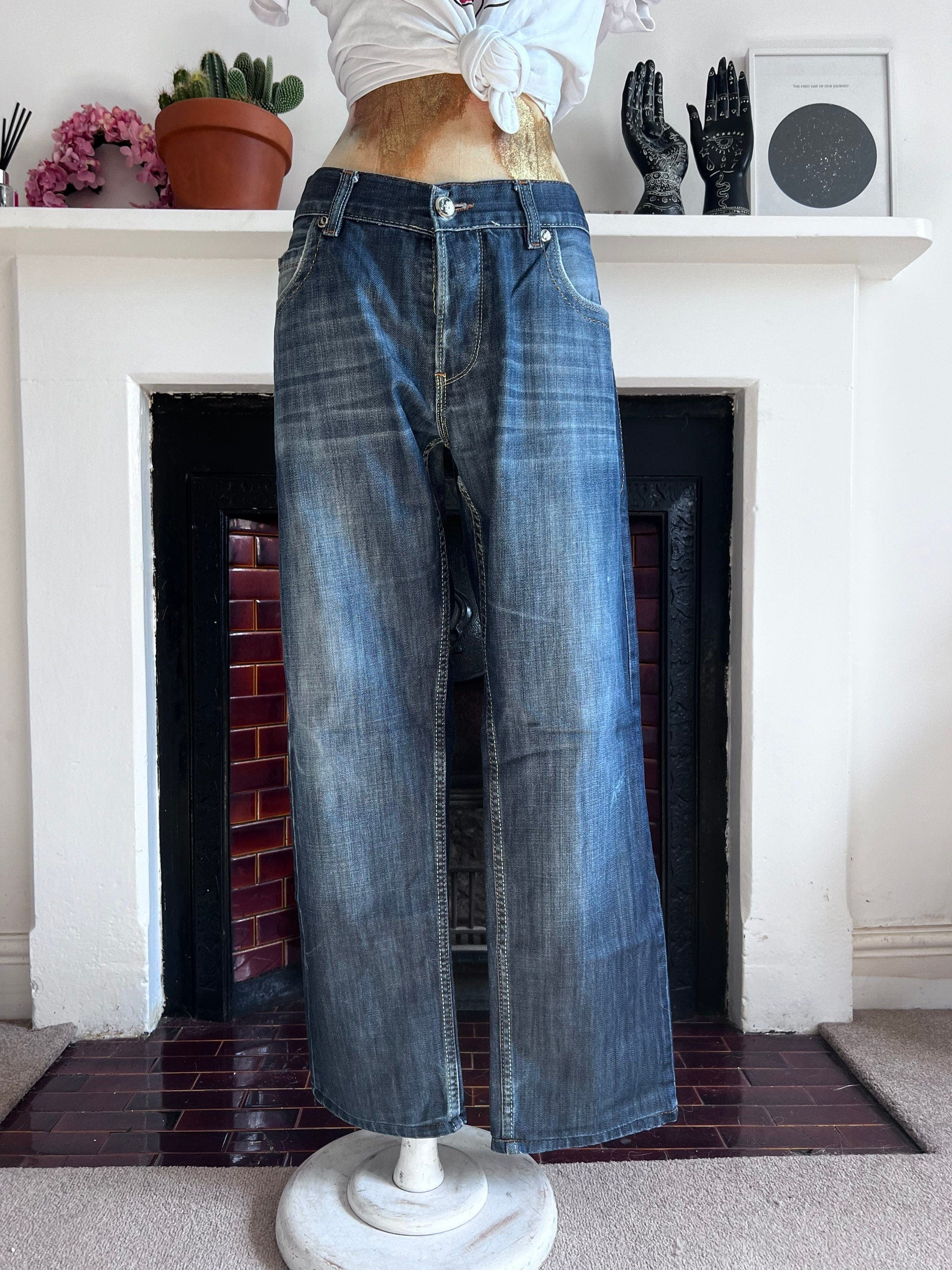 Vintage Levi Jeans Slim Fit light stone wash denim jeans Levi