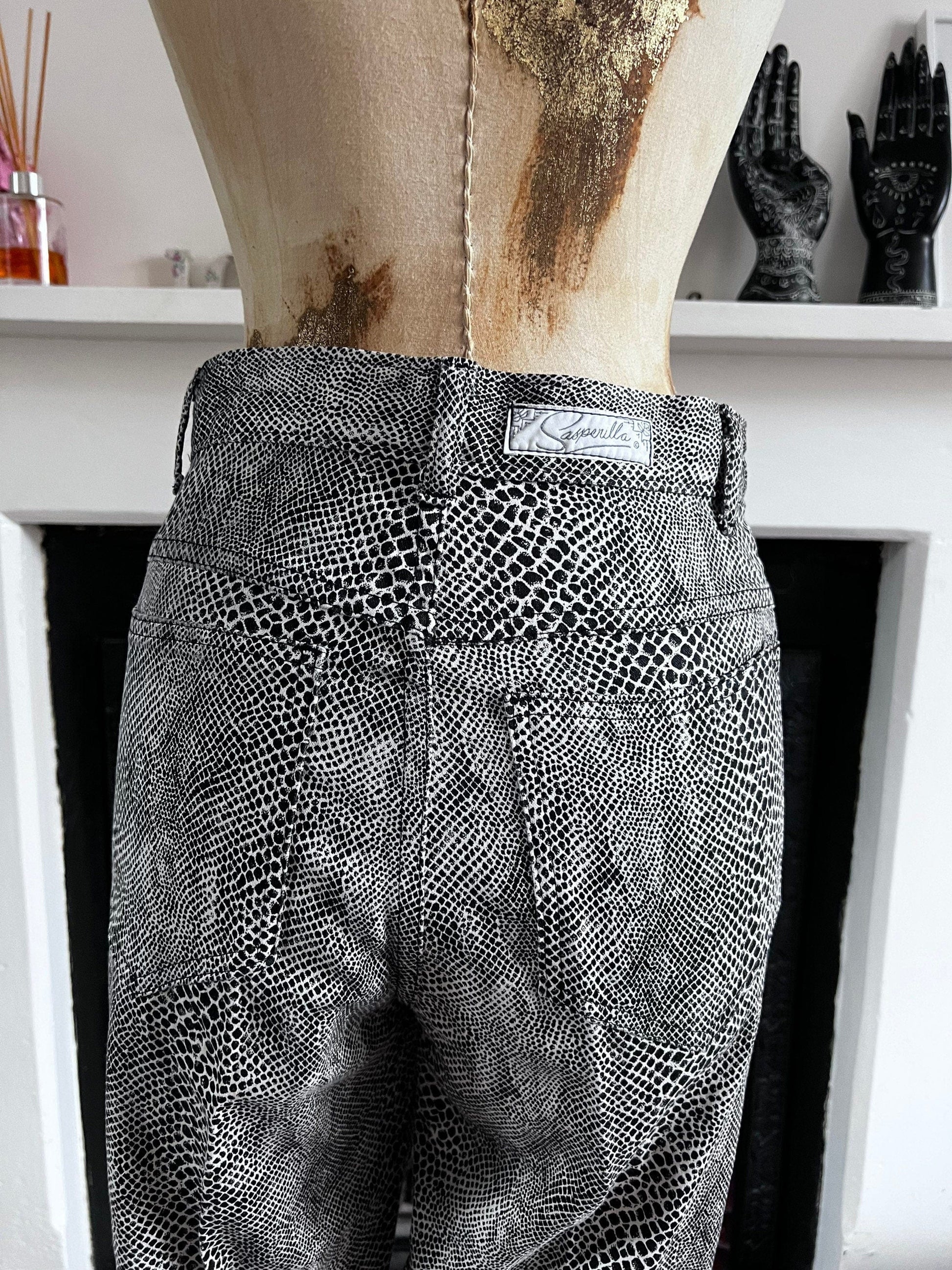 Vintage Stretch Snakeskin Jeans Leggings cream snakeskin with pockets and side zip UK 10