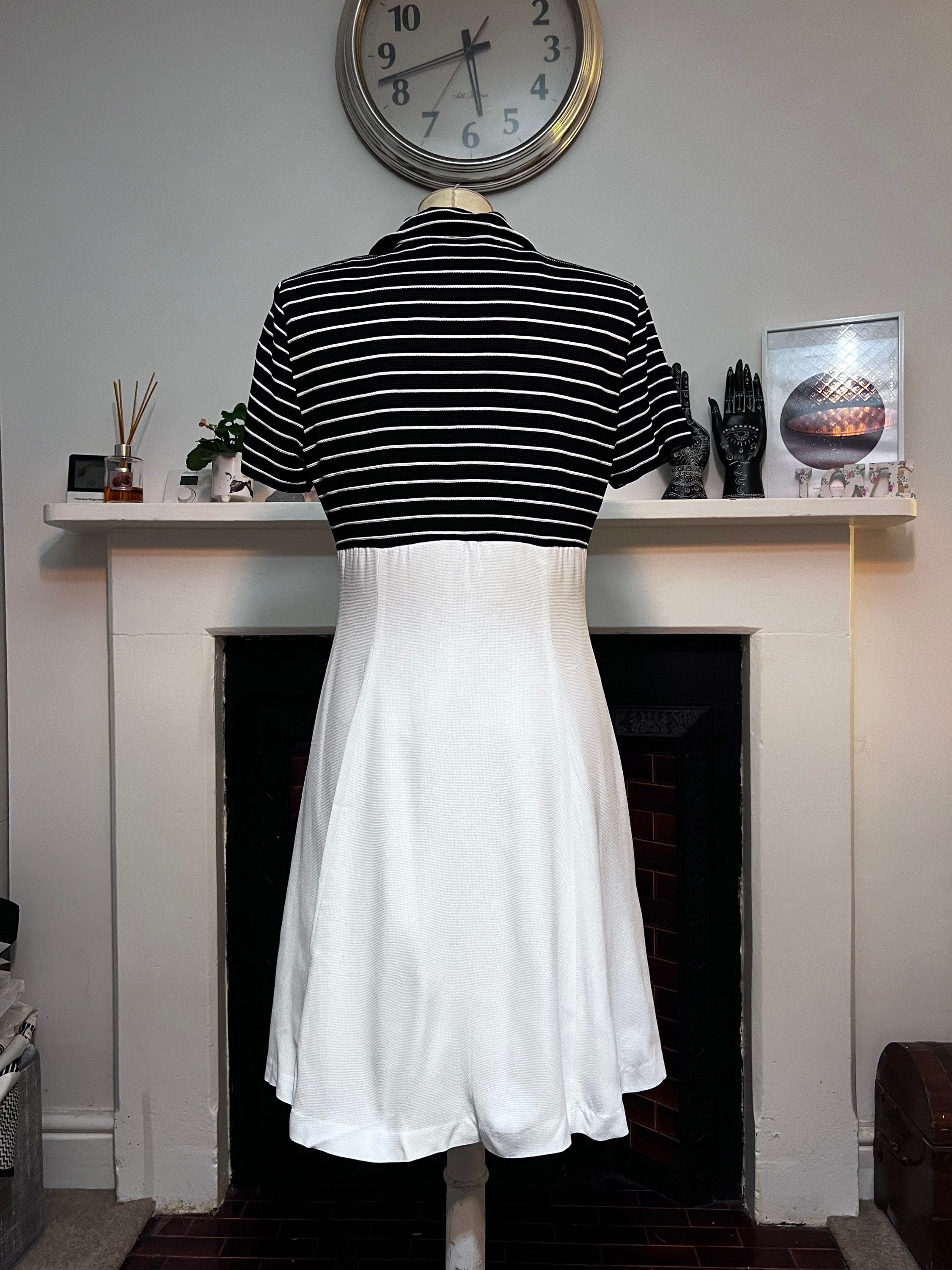 Vintage Striped Tennis Dress Zip Front white Skirt Black and White