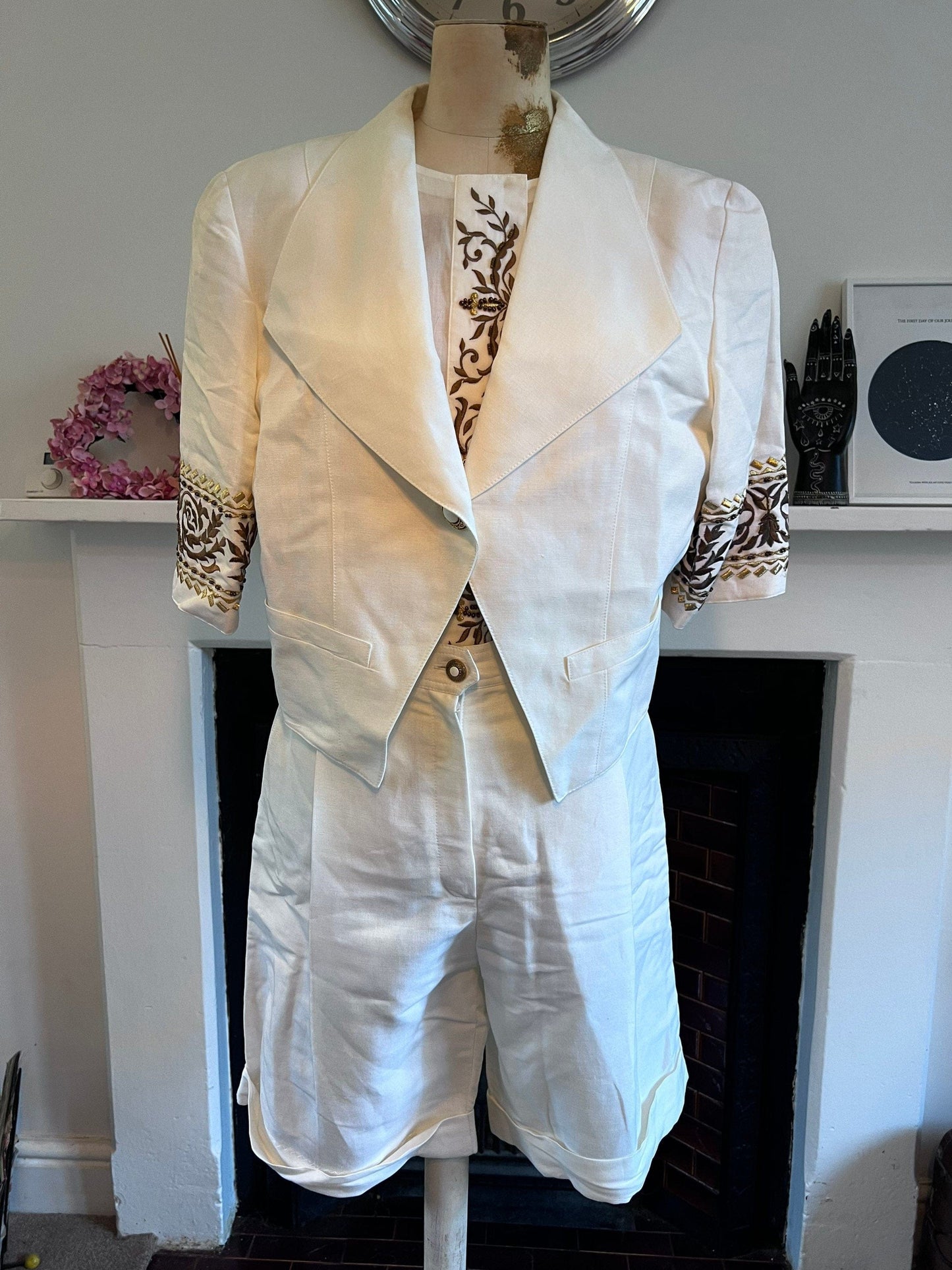 Vintage Suit Three Piece Suit Linen Cream 1980s Shorts Blouse and Jacket Suit - West German - Unworn Suit Still Tagged ! Brand New Vintage